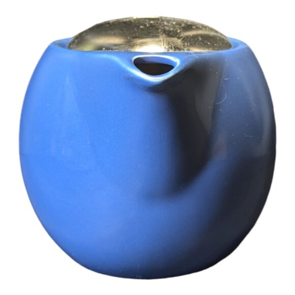 HuesNBrews Blue Ceramic Teapot With Stainless Steel Infuser & Lid 2 Cup - Picture 5 of 13